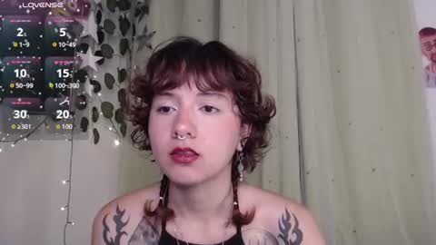 Snapshot of violet_bluee chatting on 07.11.26 Violet online show from 07.11.26