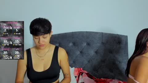 Snapshot of violet_casper_ chatting on 01.30.25 Violet and Casper online show from 01.30.25