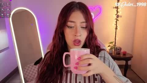 violet online show from 03.10.26