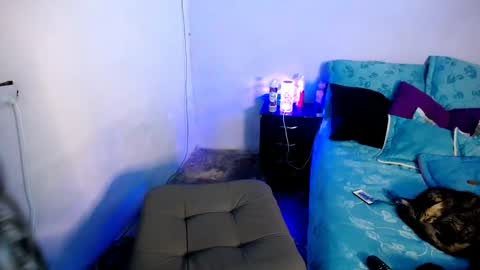 Snapshot of violet_hyuga chatting on 01.23.25 violet_hyuga online show from 01.23.25