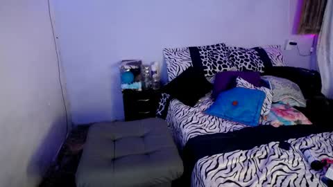 Snapshot of violet_hyuga chatting on 01.31.25 violet_hyuga online show from 01.31.25