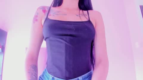 violet online show from 09.15.25