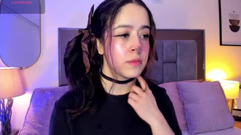 Violet Nova online show from 02.26.26