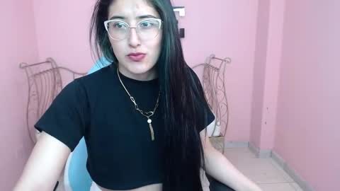 Violet  online show from 10.20.25