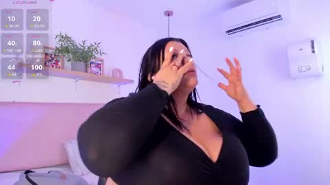 Snapshot of violeta_candyy chatting on 07.14.26 Violeta Candy online show from 07.14.26