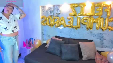 Snapshot of violeta_delavega1 chatting on 09.20.25 Violet  online show from 09.20.25