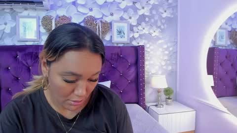 Snapshot of violeta_medina chatting on 06.27.26 violeta_medina online show from 06.27.26