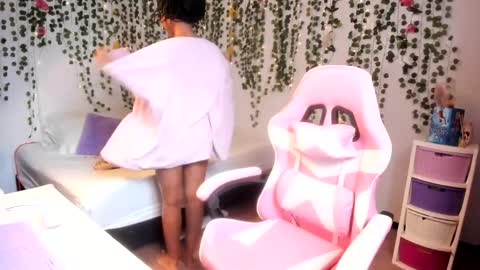 Violeta online show from 10.03.25