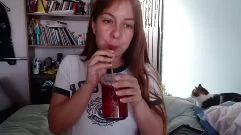 Snapshot of violeta_peter69 chatting on 07.13.26 Violeta Peter online show from 07.13.26