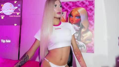 Violeta Princess Please help me with your thumbs up its important   online show from 11.24.25