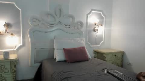 violeta_sannz online show from 06.15.26