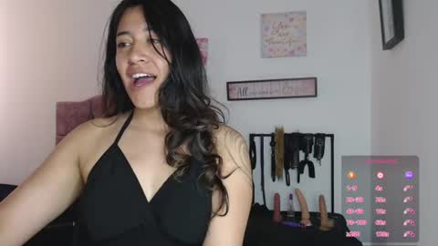 Snapshot of violeta_scott_ chatting on 08.03.26 violeta_scott_ online show from 08.03.26
