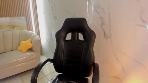 Snapshot of violeta_sub chatting on 03.17.26 IG violeta sub online show from 03.17.26