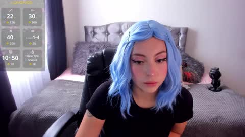 Violeta  Help me reach 150 thumbs up    online show from 04.03.26