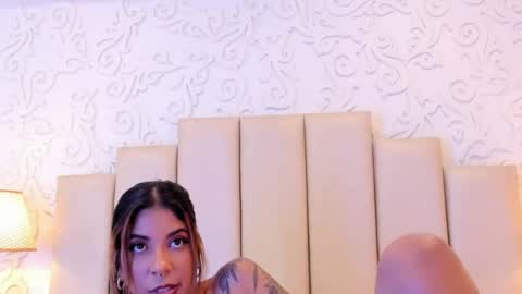 Violeta online show from 04.28.26