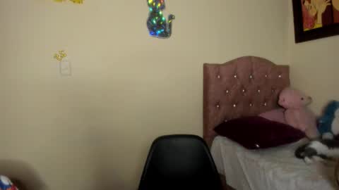 Jimena online show from 09.17.25