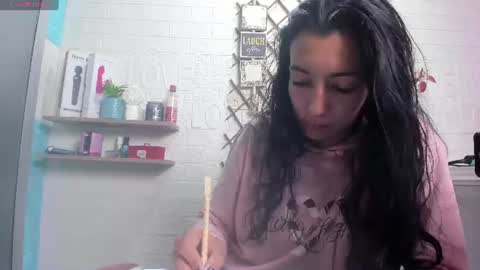 Snapshot of violetatto1 chatting on 07.17.26 Violeta online show from 07.17.26