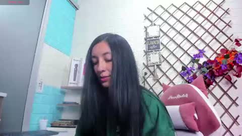Snapshot of violetatto1 chatting on 07.18.26 Violeta online show from 07.18.26