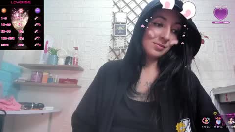Snapshot of violetatto1 chatting on 07.25.26 Violeta online show from 07.25.26