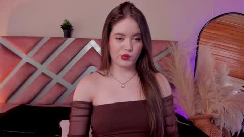 Snapshot of violetcollins_ chatting on 09.16.25 Call me Violet online show from 09.16.25