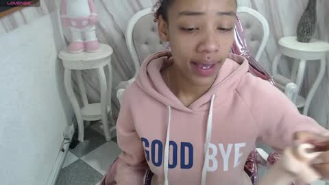 violeth_b online show from 12.03.24