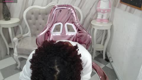 violeth_b online show from 12.11.24