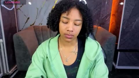 violeth_b online show from 11.07.25