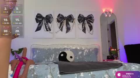 Snapshot of violetik888 chatting on 06.16.26 VioletBaby online show from 06.16.26