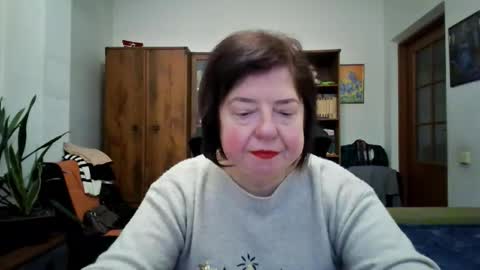 Snapshot of violetpulse chatting on 02.18.26 violetpulse online show from 02.18.26