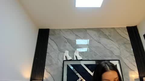 Snapshot of violetrose_as chatting on 04.28.26 Violet Rose online show from 04.28.26