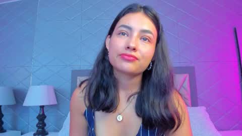 Violet Rousse online show from 02.11.26