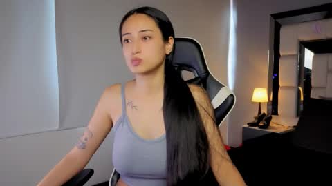 violetskinny online show from 02.18.26