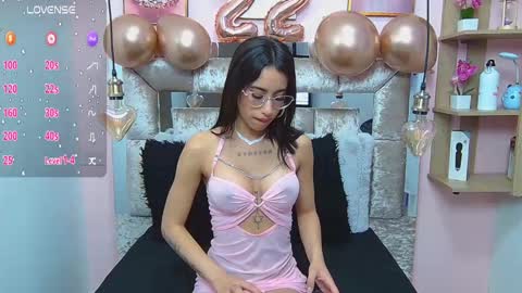 Snapshot of violett_froz chatting on 03.11.25 Violeta froz online show from 03.11.25