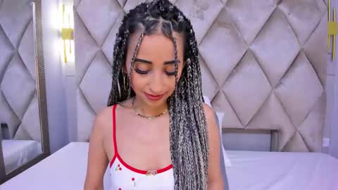 Violett  online show from 01.07.26