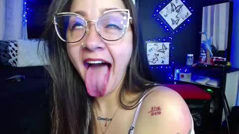 violetta_afrodita online show from 11.26.25