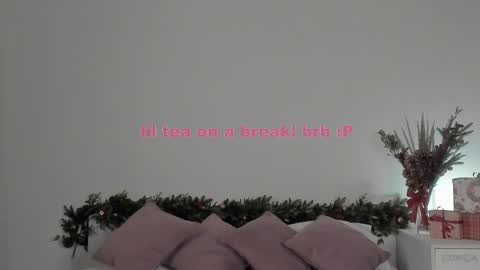 violetta_finch online show from 01.23.25