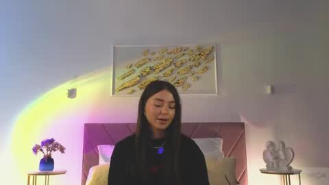 Snapshot of violetta_finch chatting on 06.07.26 violetta_finch online show from 06.07.26