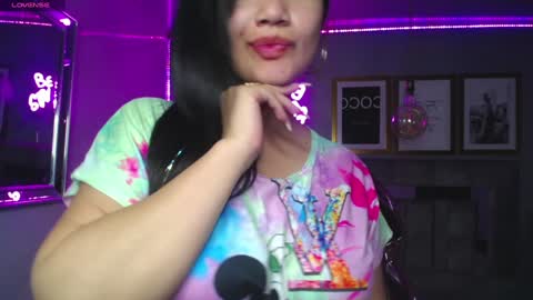 Snapshot of violetta_jhonson_v chatting on 12.24.24 Violetta  online show from 12.24.24