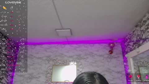 Snapshot of violetta_jhonson_v chatting on 01.10.25 Violetta  online show from 01.10.25