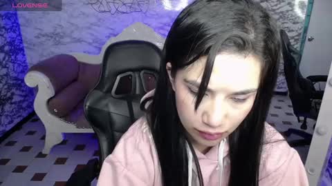 Snapshot of violetta_jhonson_v chatting on 02.27.25 Violetta  online show from 02.27.25