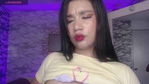 Snapshot of violetta_jhonson_v chatting on 03.07.25 Violetta  online show from 03.07.25