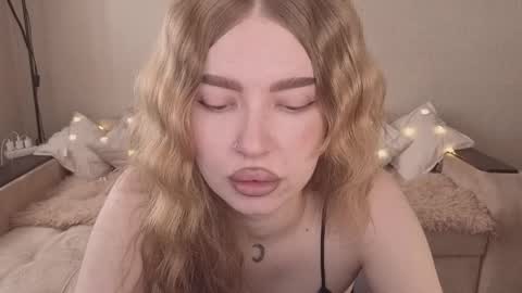 ViolettaOtis online show from 04.04.26