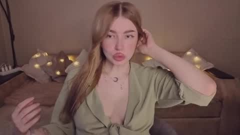 ViolettaOtis online show from 04.09.26