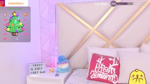 Snapshot of violettbloss chatting on 12.18.24 Violeta  online show from 12.18.24