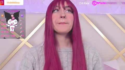 Snapshot of violettbloss chatting on 01.10.25 Violeta  online show from 01.10.25