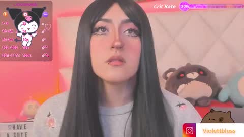 Snapshot of violettbloss chatting on 10.15.25 Violeta  online show from 10.15.25