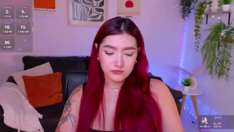 Snapshot of violettcastel chatting on 04.30.26 Violett Castel online show from 04.30.26