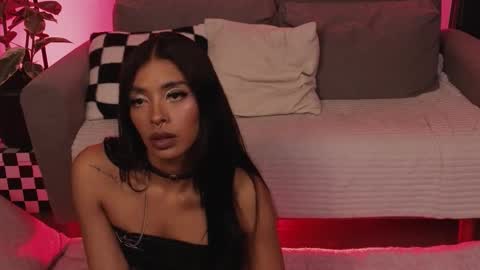 Violet online show from 11.08.25