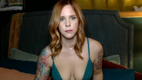 Violet online show from 12.13.24