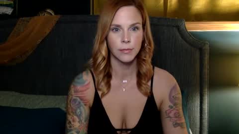 Violet online show from 01.05.25